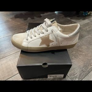 Shu shop Paris gold